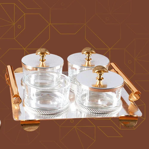 تقديم و ضيافة