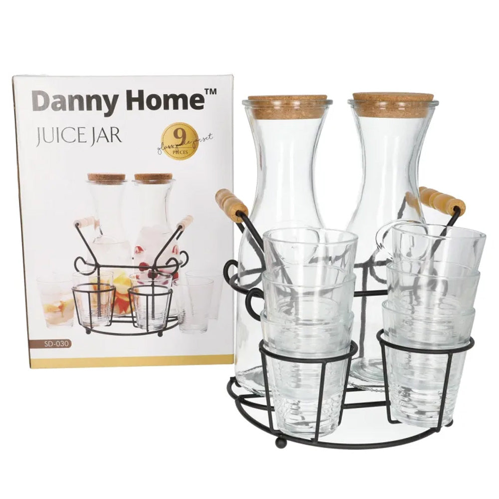 برطمانات مع أكواب وحامل