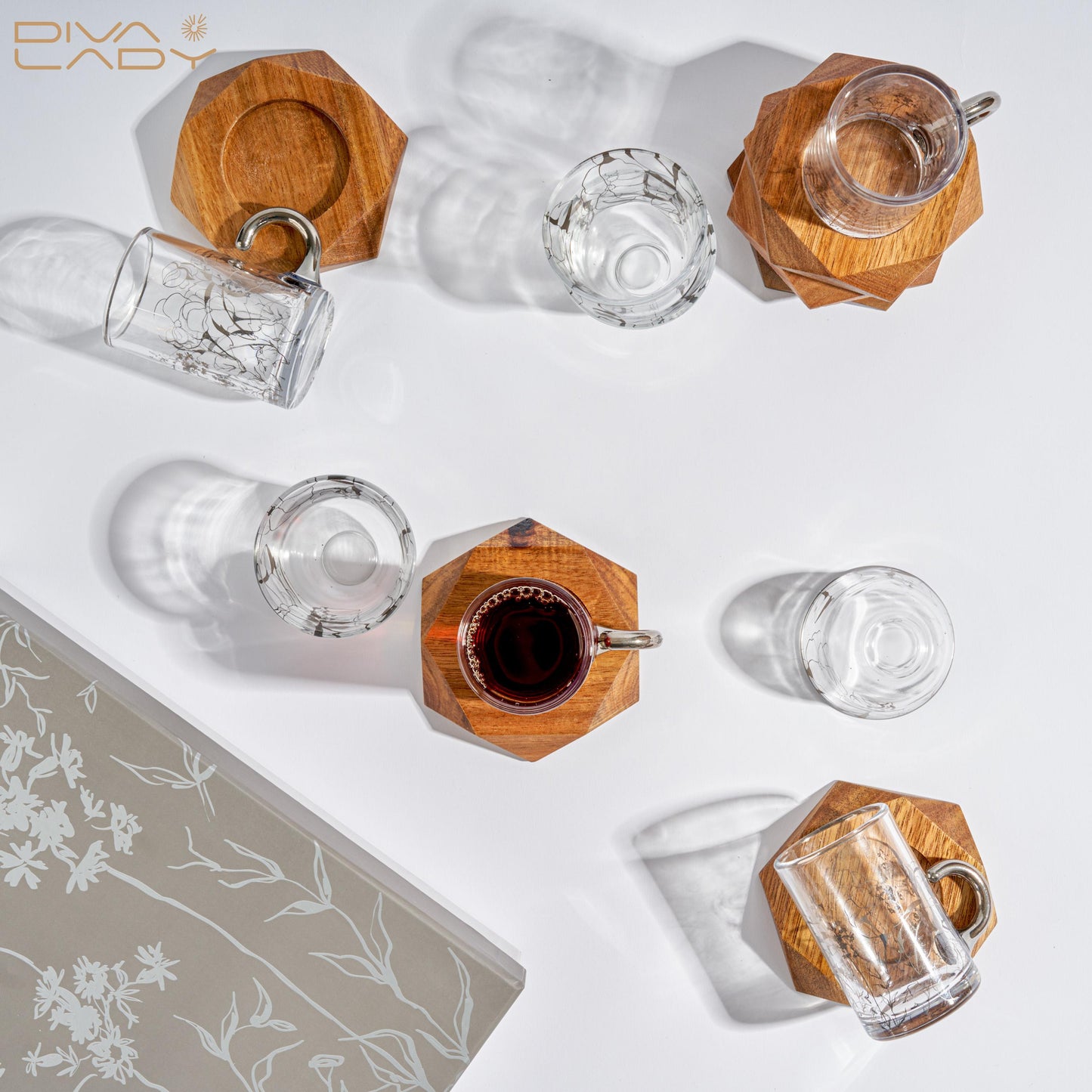 طقم استكانه وفناجين عربية 18 قطعة