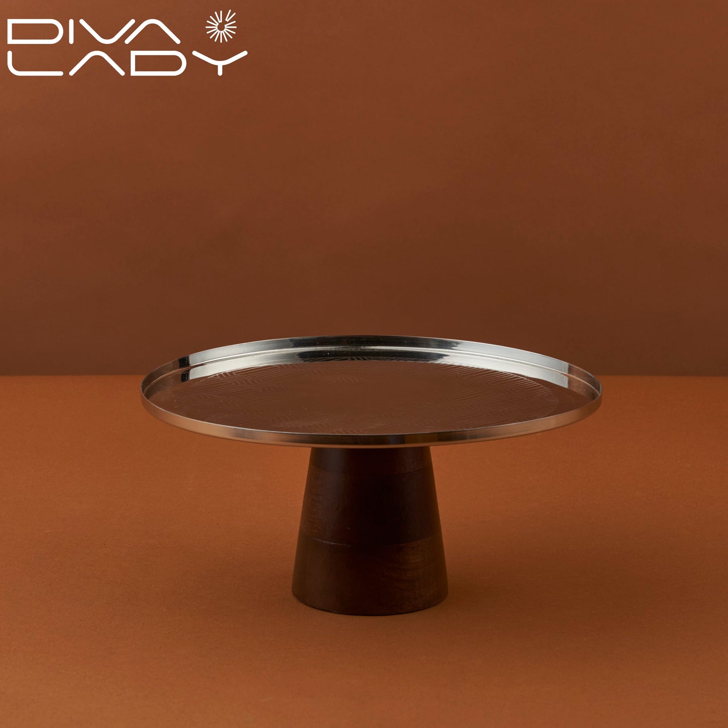 طبق تقديم كيك