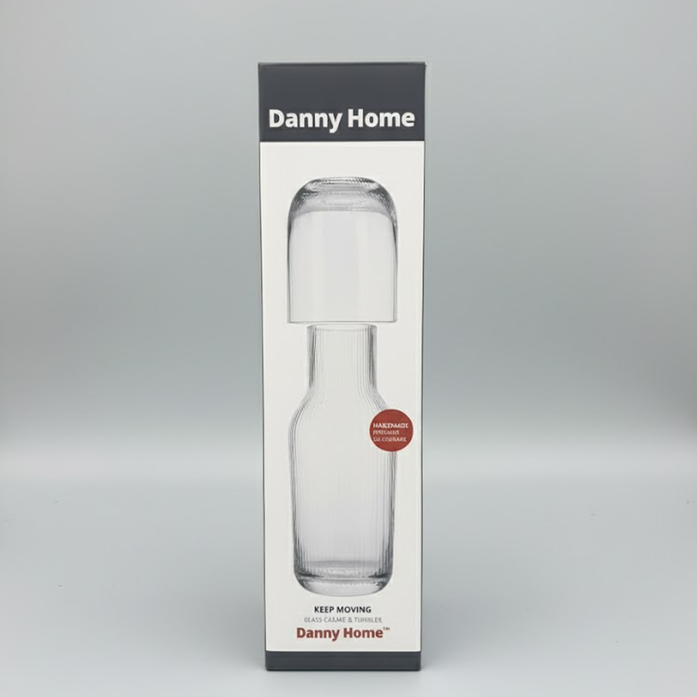 طقم قارورة وكوب زجاجي شفاف