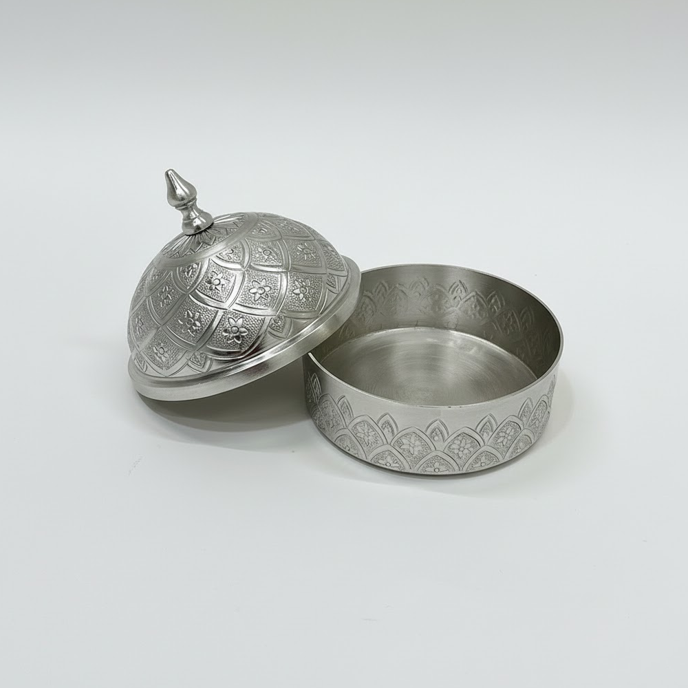 وعاء تمر معدني فاخر مزخرف