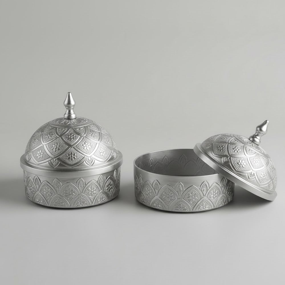 وعاء تمر معدني مزخرف كبير Alkuwaity Al Awal الكويتي الأول