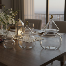 غرشة ضيافة زجاجية بغطاء هلال