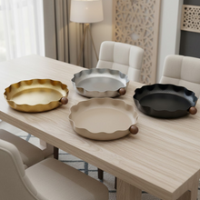 صينية تقديم معدنية