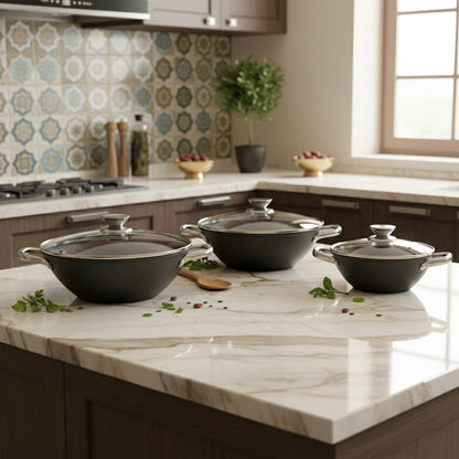 مقلاة ووك من الحديد الزهر - أسود