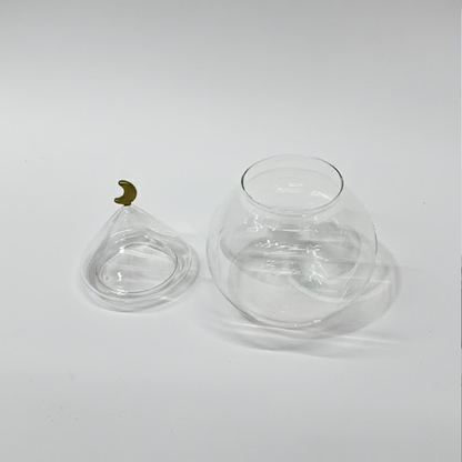 غرشة ضيافة زجاجية بغطاء هلال