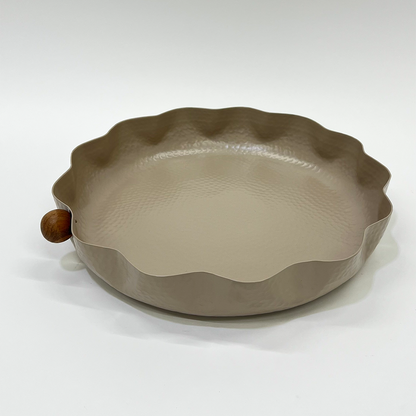 صينية تقديم معدنية كبيرة