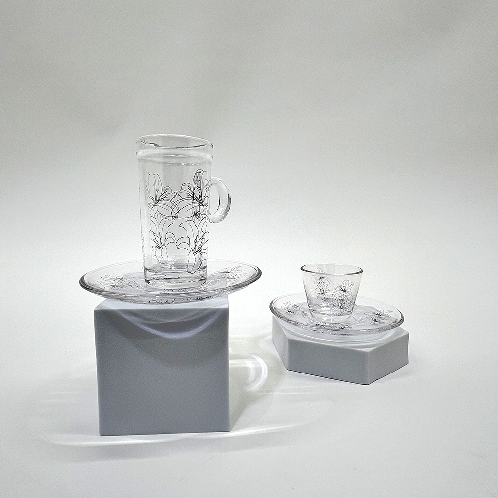 طقم استكانة وفنجان 18قطعة Diva Lady