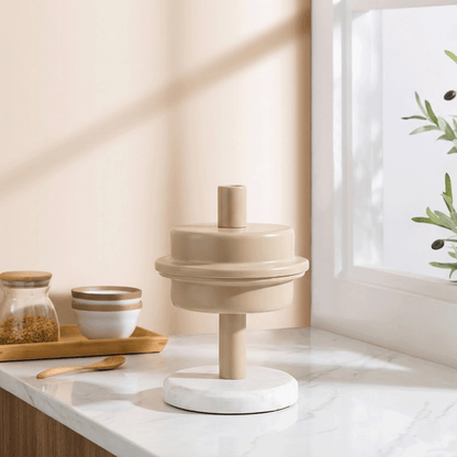 تمرية فاخرة بقاعدة رخامية