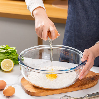 وعاء زجاجي كبير