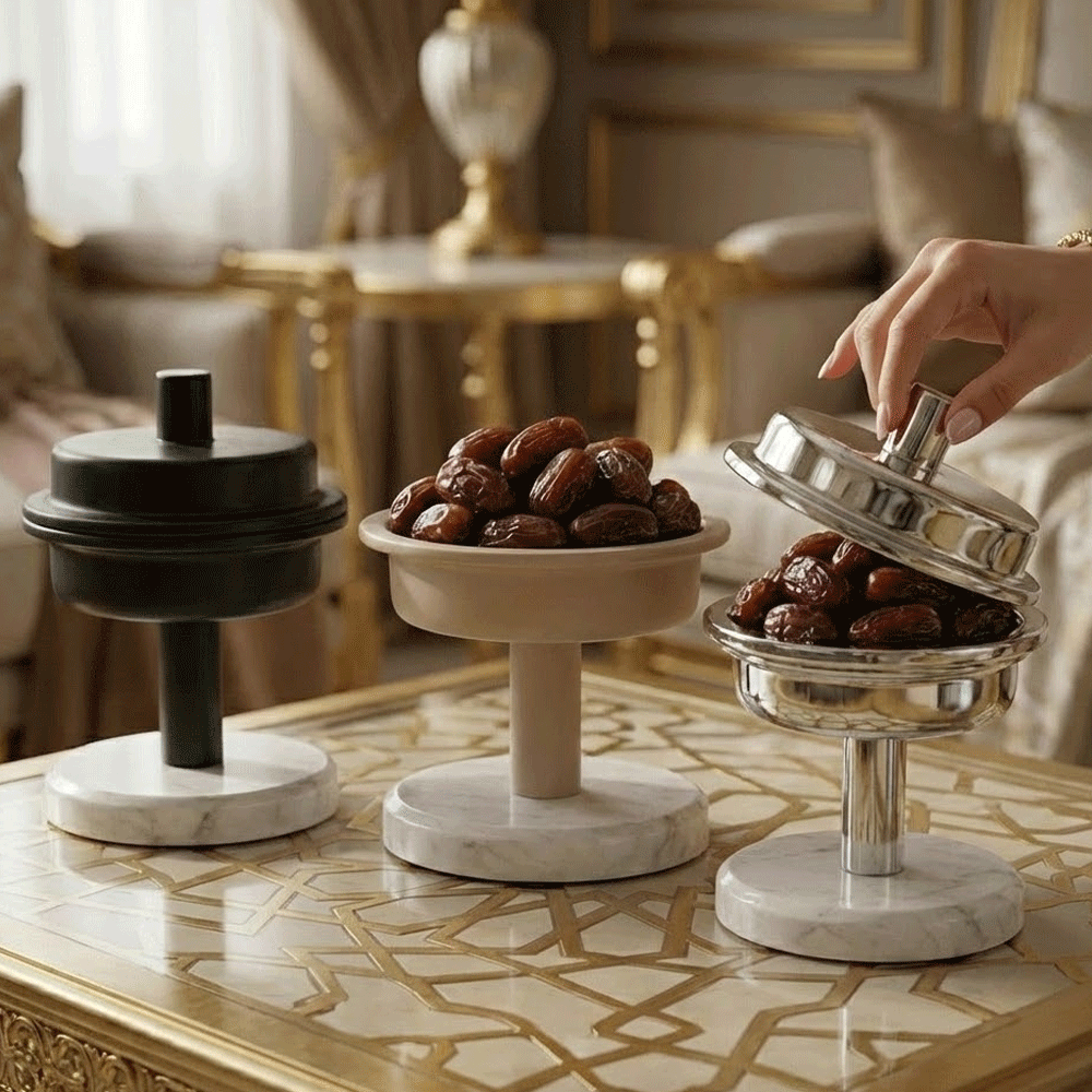 تمرية فاخرة بقاعدة رخامية