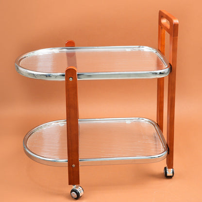 طاولة متحركة