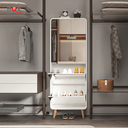 خزانة أحذية كبيرة  مع مرآة