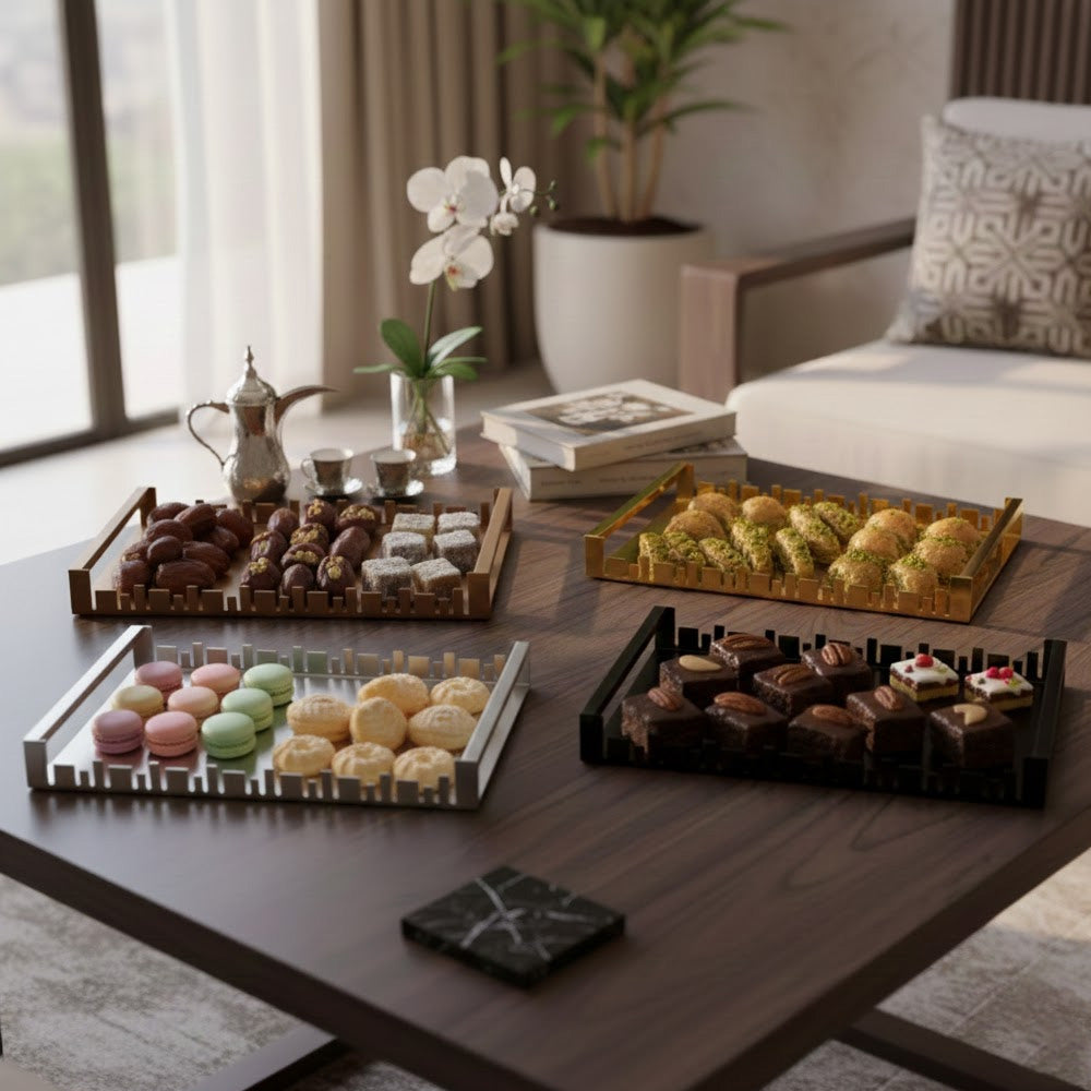 صينية تقديم معدنية