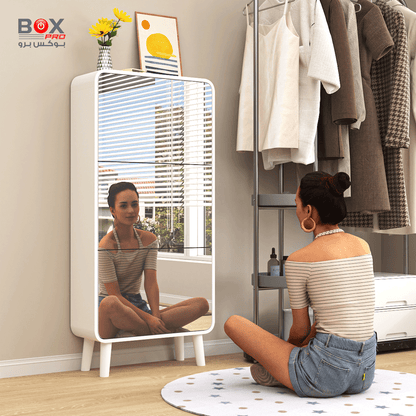 خزانة أحذية كبيرة مع مرآة