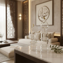 زينة من زجاج القمر