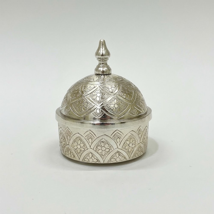 وعاء تمر معدني فاخر مزخرف