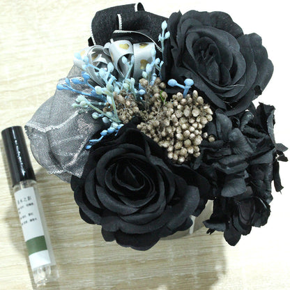 زهور الورد الصناعية مع سبراي