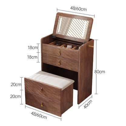 خزانة خشبية مع مرآة مخفية