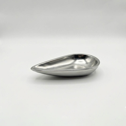 وعاء تقديم صغير بتصميم عصري بالوان متعددة