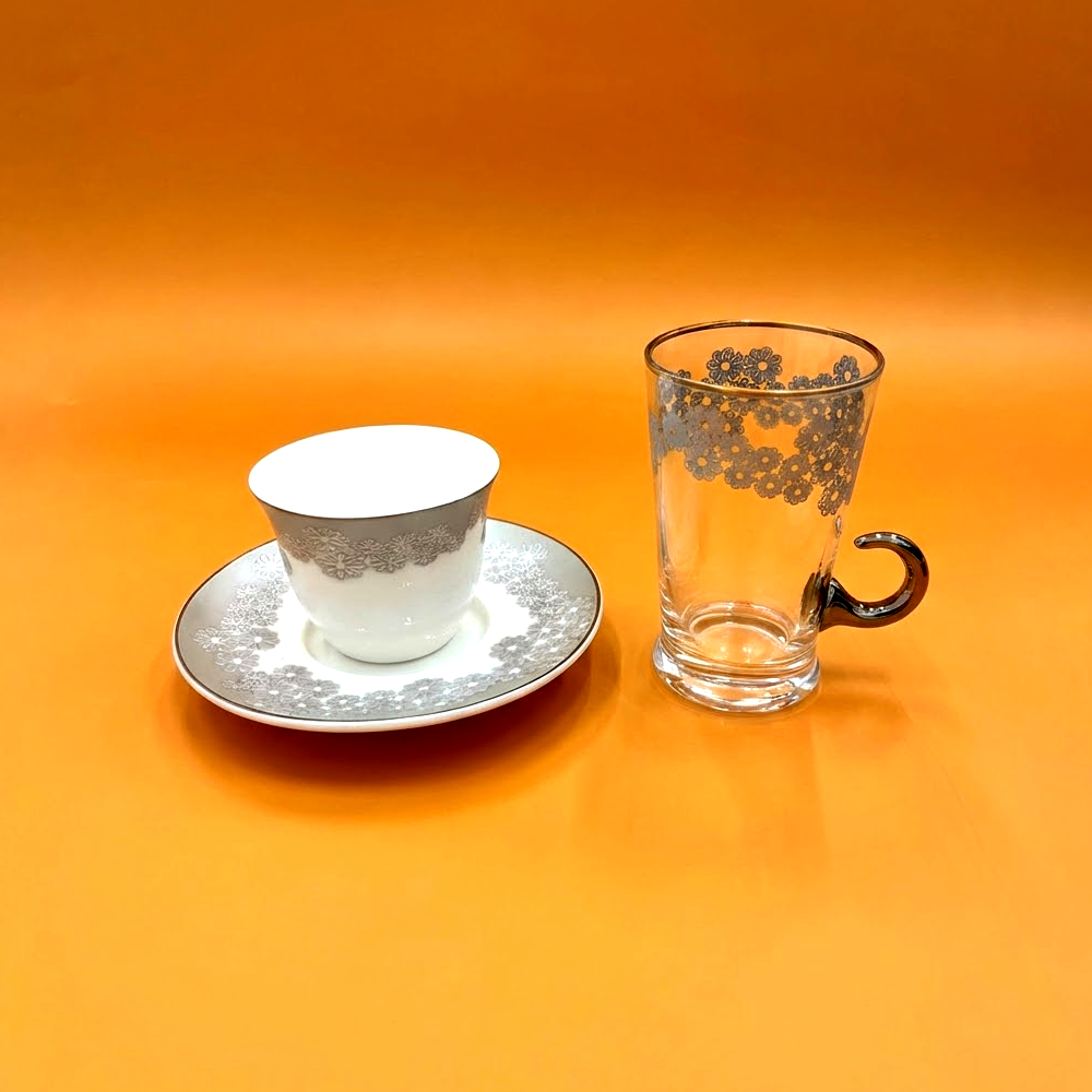 طقم استكانة وفنجان 18قطعة