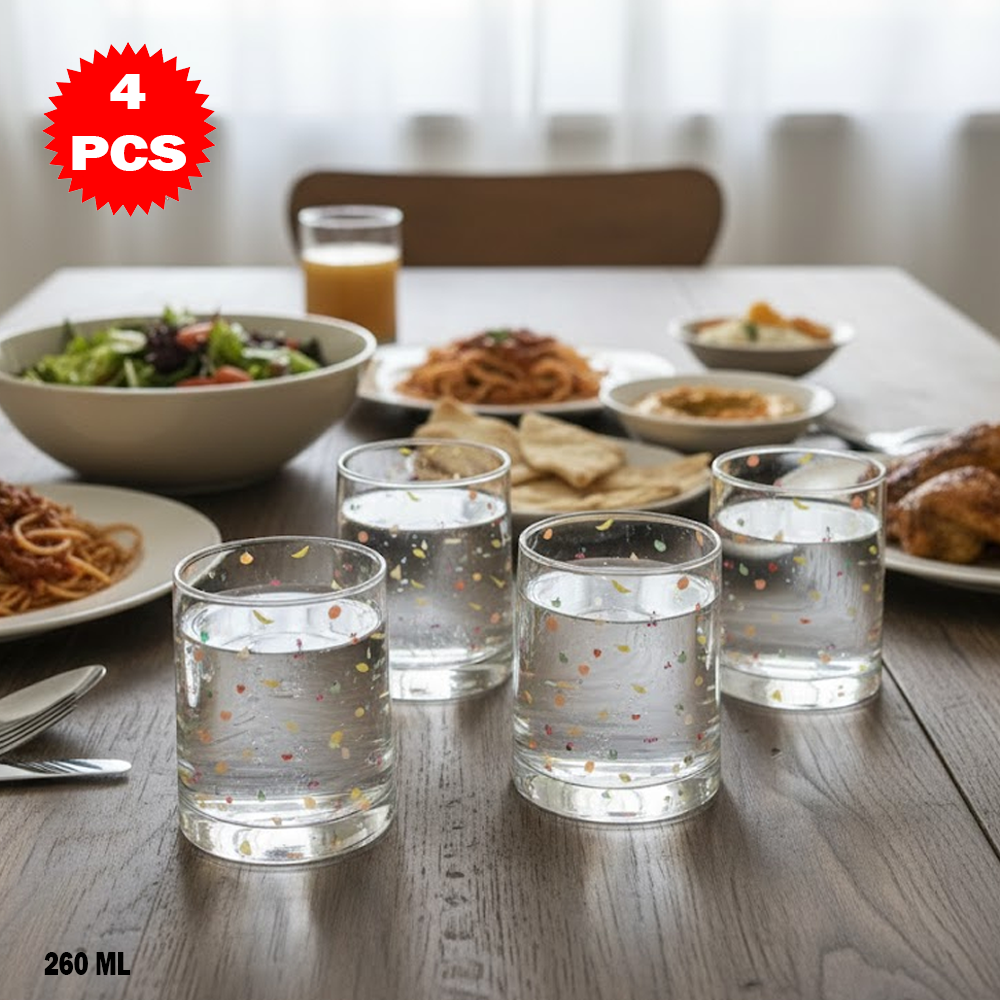 طقم أكواب مزين بفواكه ملونة