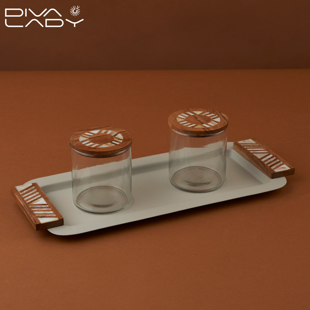 Tray with 3 jars