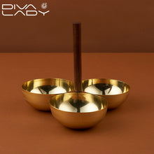 وعاء ثلاثى حامل خشبى