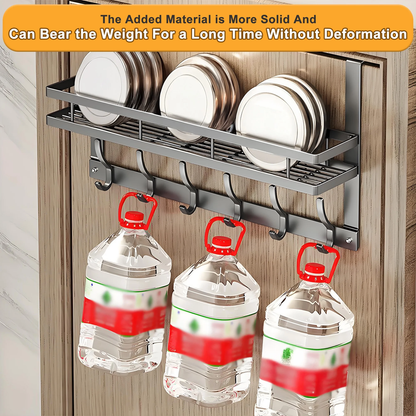 علاقة باب مع رف تخزين علوي