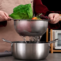 ( M )مصفاة الفولاذ المقاوم للصدأ بمقبض