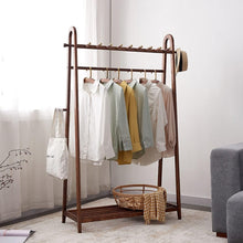 شماعة ملابس خشبية