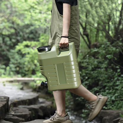 جركل ماء للتخييم