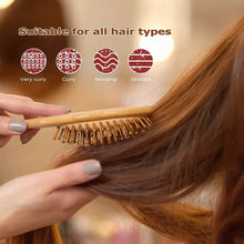 فرشاة شعر بيضاوية من الخيزران