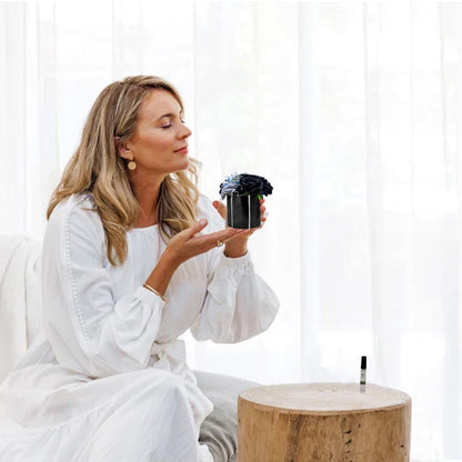 زهور الورد الصناعية مع سبراي