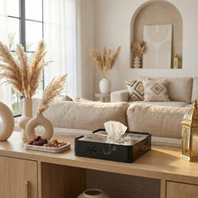 علبة كلينكس (هني وعافية) تصميم أنيق ولمسة فاخرة Alkuwaity Al Awal الكويتي الأول