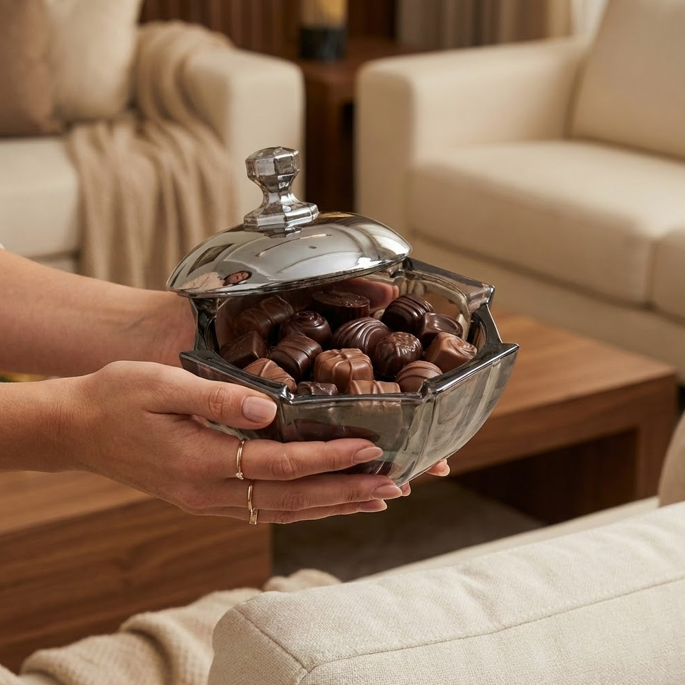 وعاء تقديم زجاجي أنيق بغطاء شفاف