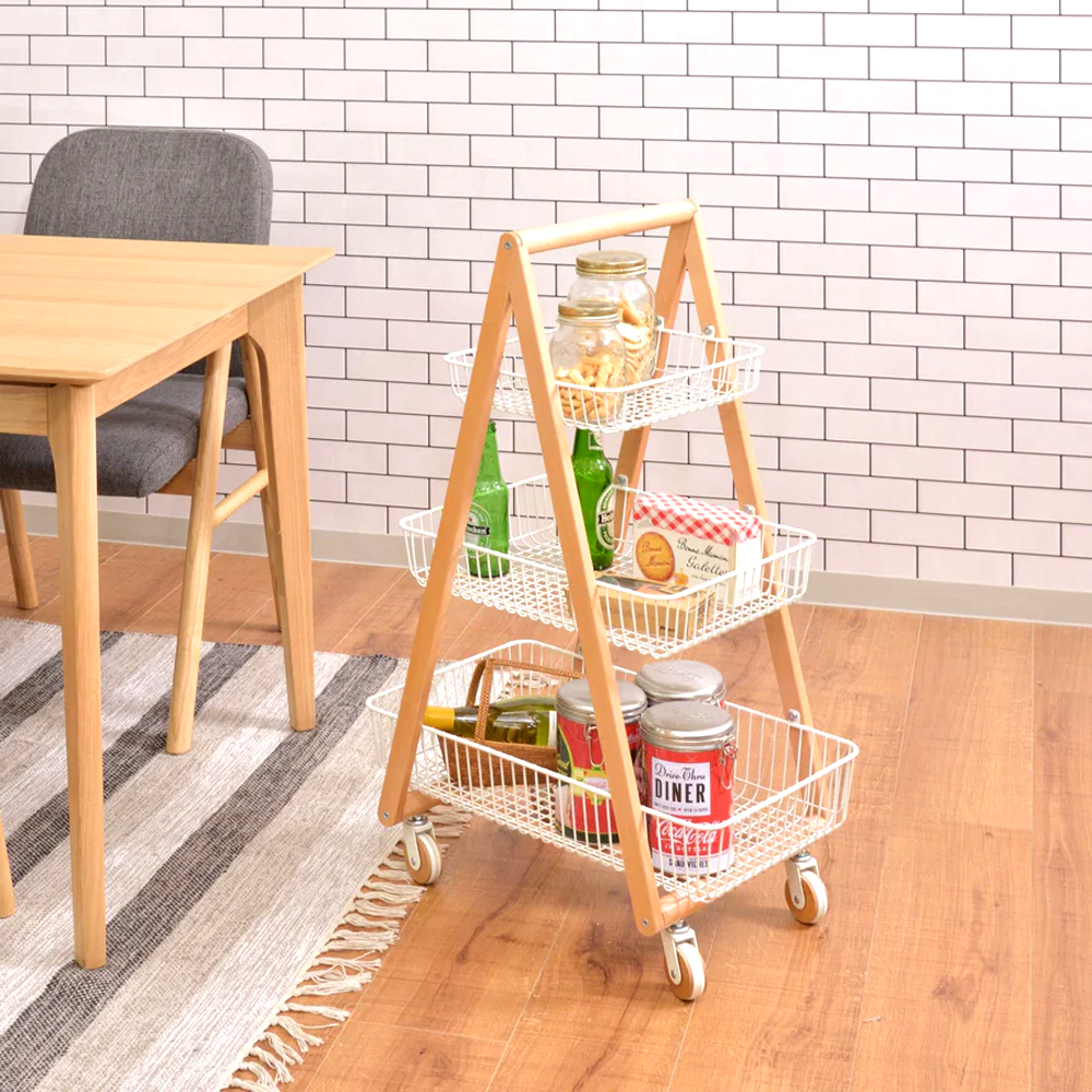 سلة تخزين خشبية بثلاثة أرفف