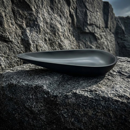 وعاء تقديم كبير بتصميم عصري بالوان متعددة