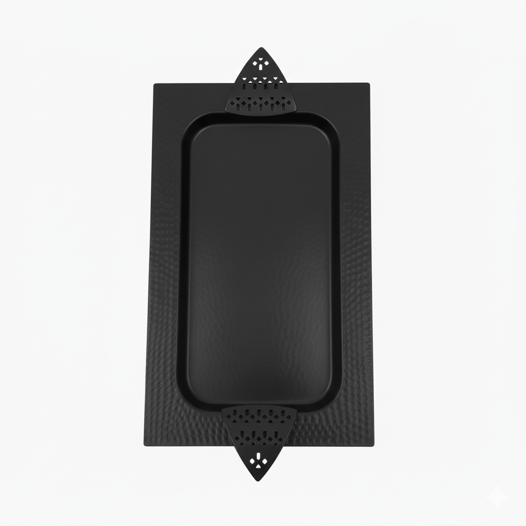 صينية معدنية فاخرة بنقوش هندسية