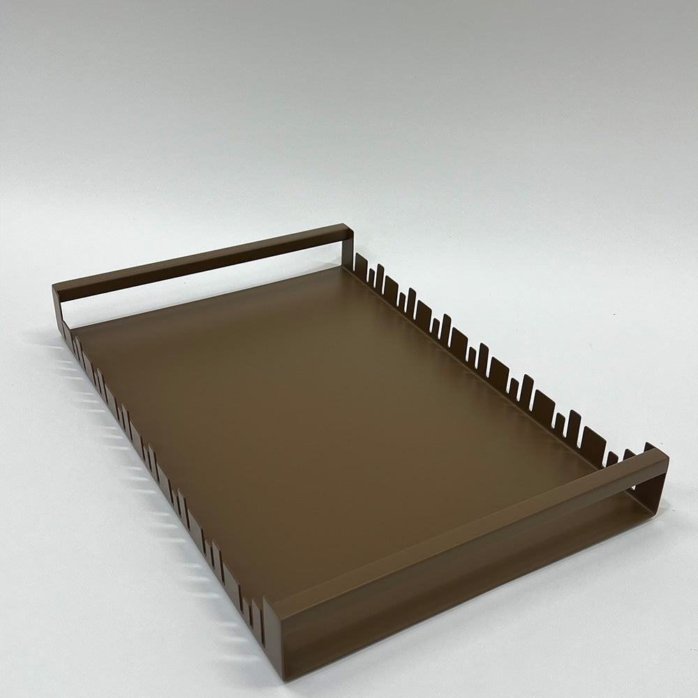 صينية تقديم معدنية