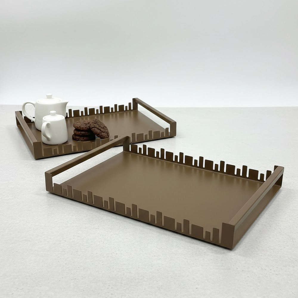 صينية تقديم معدنية