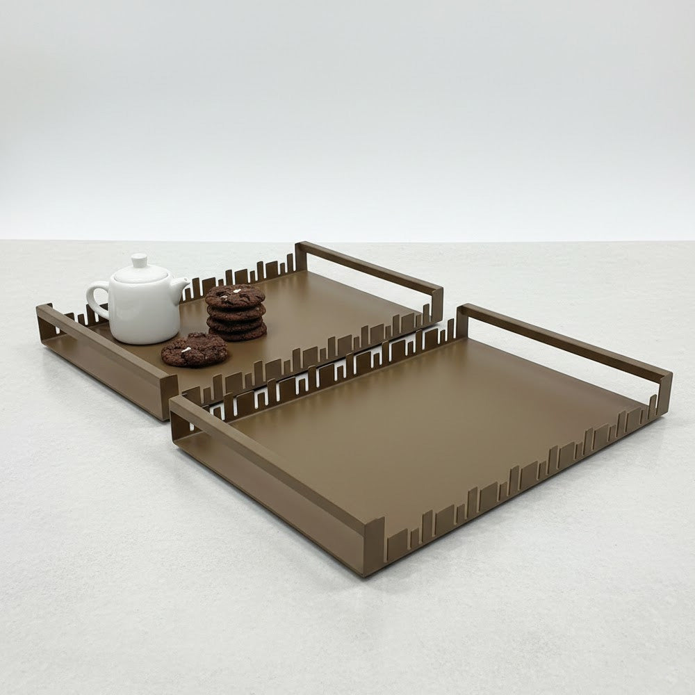 صينية تقديم معدنية