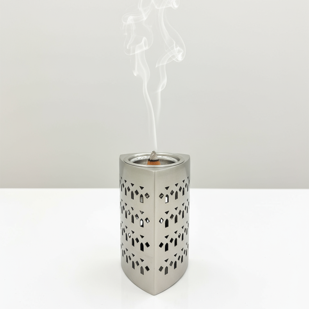 مبخر معدني فاخر بنقوش هندسية