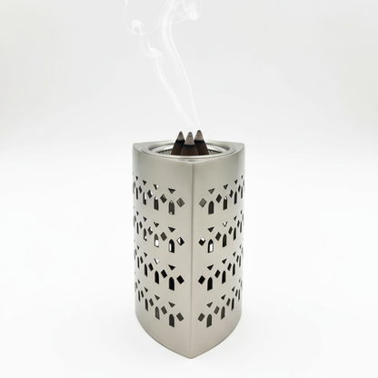 مبخر معدني فاخر بنقوش هندسية