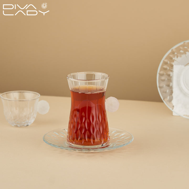 18 piece cup and saucer set 