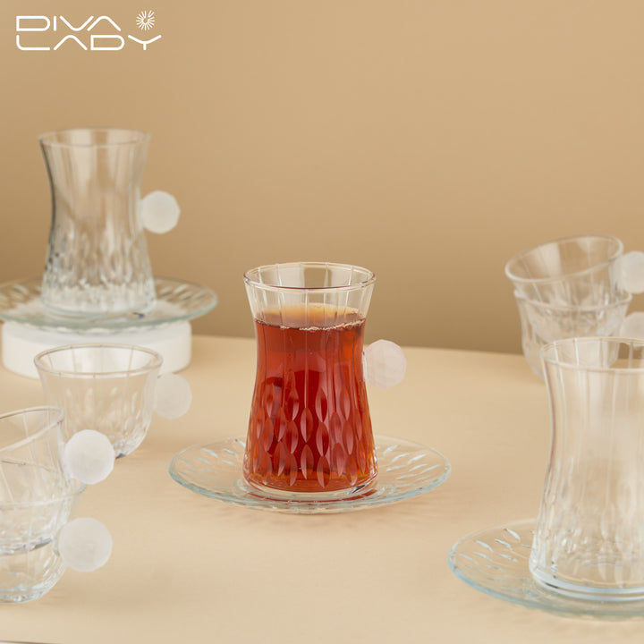 18 piece cup and saucer set 