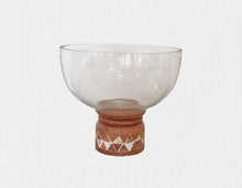 وعاء زجاجى صغير