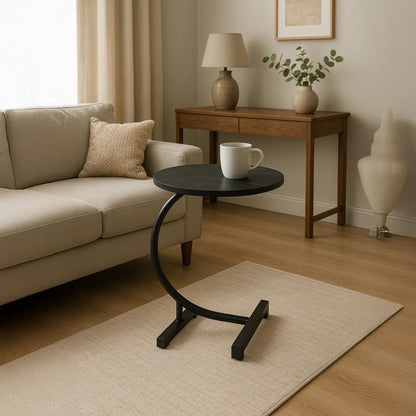 طاولة جانبية فاخرة بتصميم منحني عصري